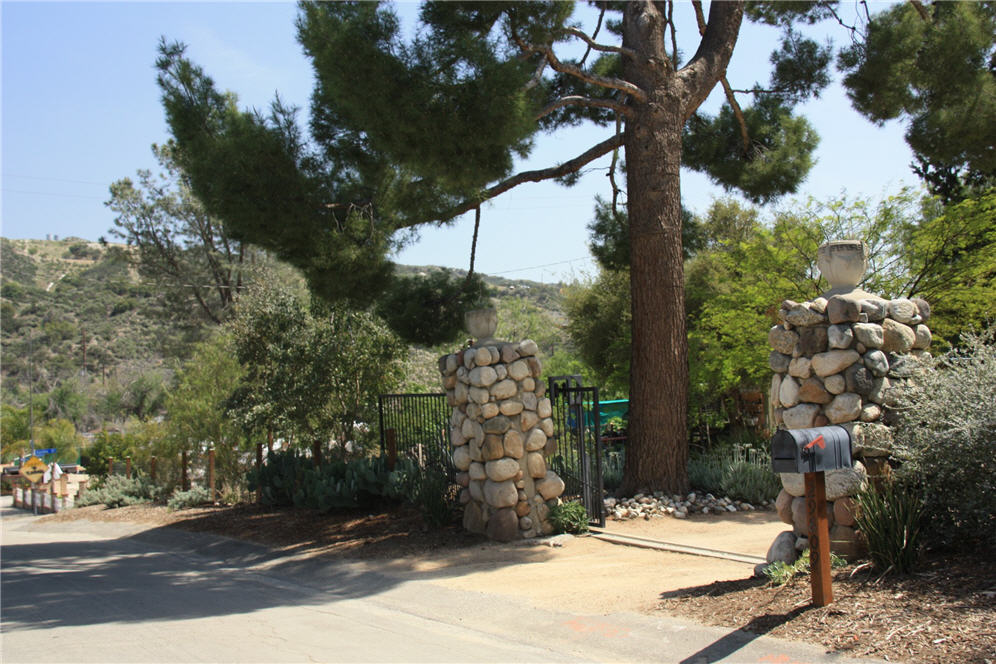 Stone Gated Entry